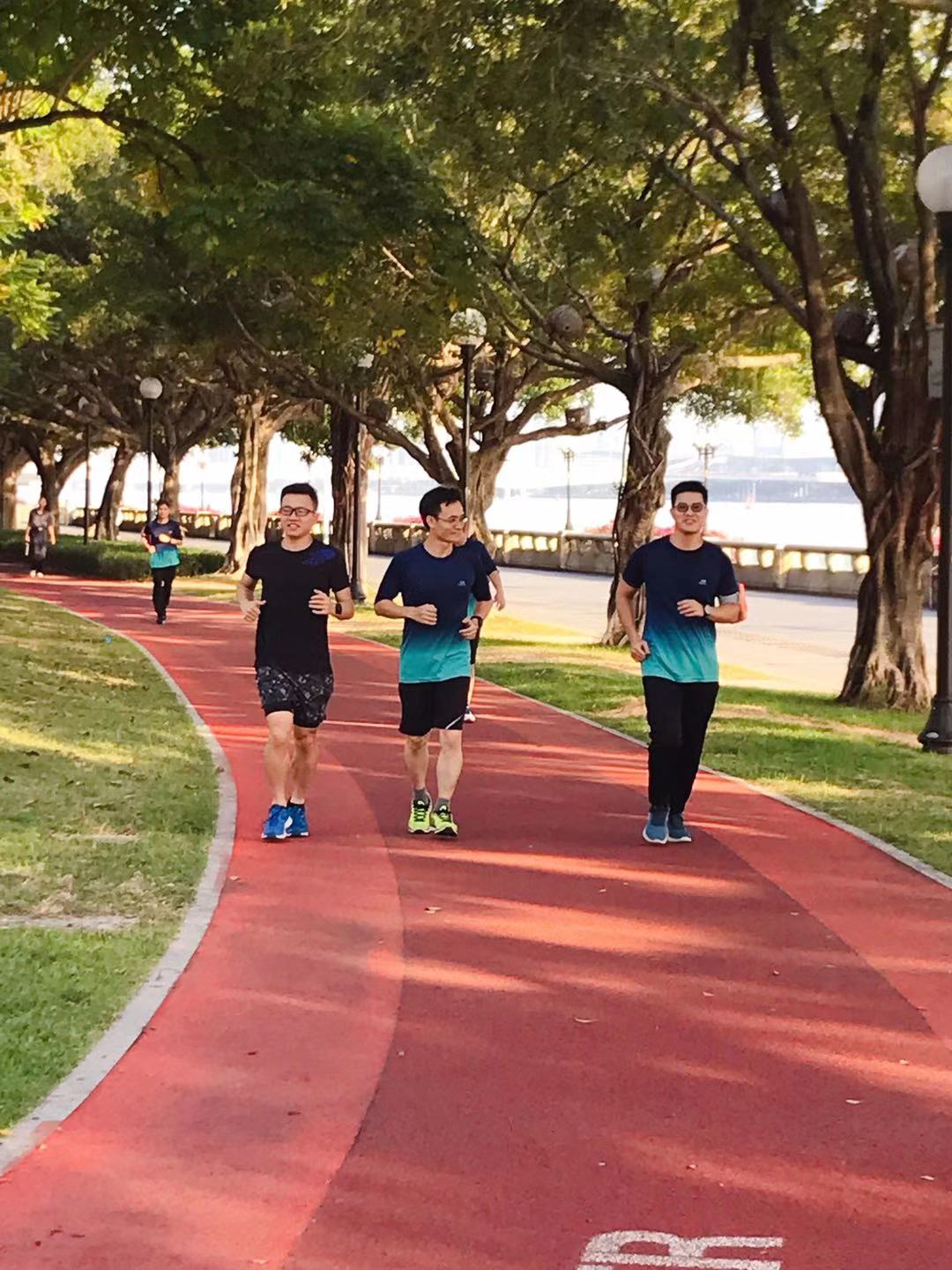 1636096648830441.jpg Kiss the plum blossom and chase the horse, a race, a journey, a dream-Guangdong Handar